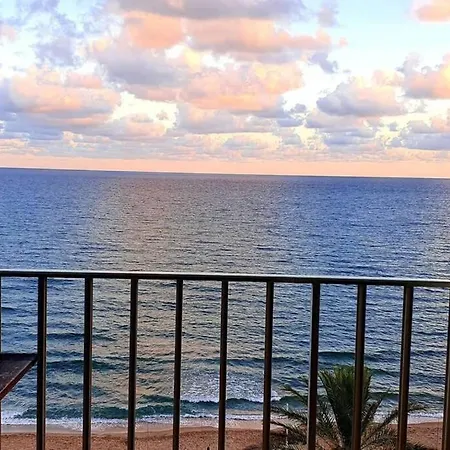 Primera Linea De Mar, 6o Piso Amplio Y Piscina Comunitaria Segur de Calafell