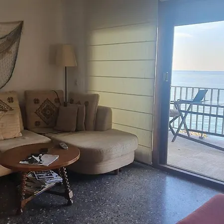 Apartment Primera Linea De Mar, 6o Piso Amplio Y Piscina Comunitaria
