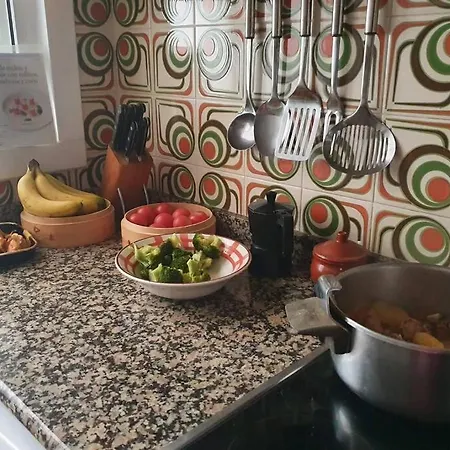 Primera Linea De Mar, 6o Piso Amplio Y Piscina Comunitaria